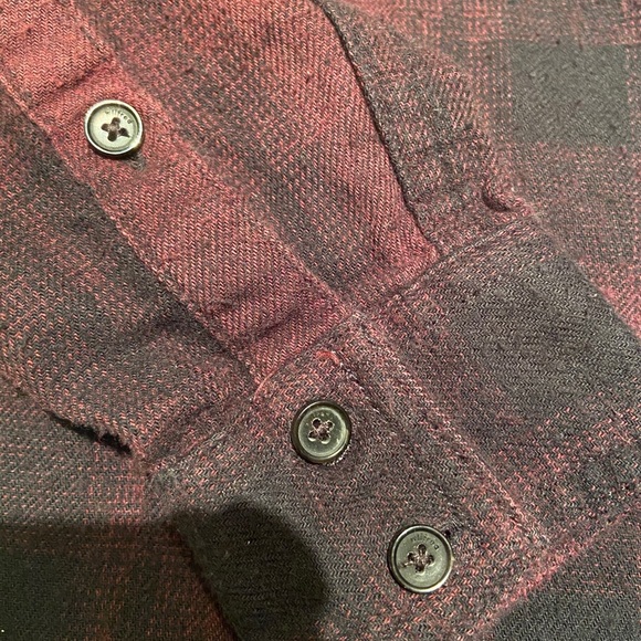 Aritizia Wilfred Flannel Red Checkered Top - Picture 9 of 9